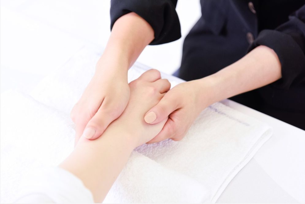 ハンドマッサージ